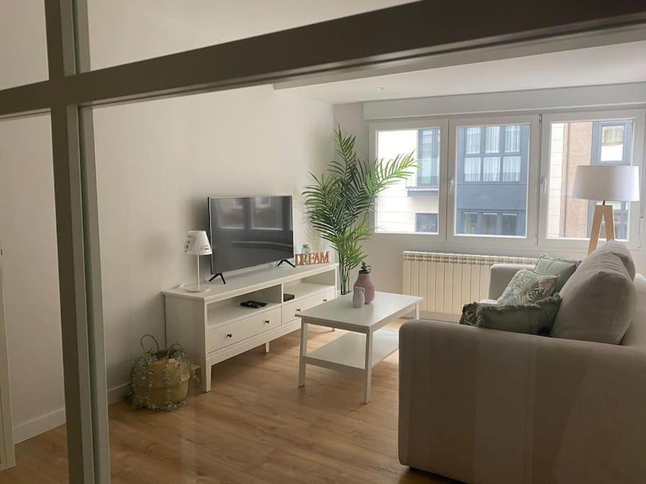 Apartamento A Estrenar En Centro Gijon. Fibra-Tv Exteriér fotografie